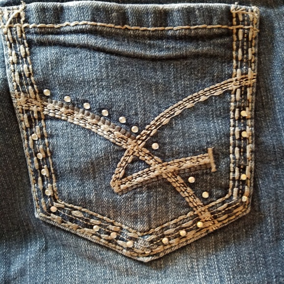 Jeans - Picture 4 of 5